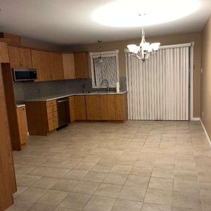 Maison spacieuse 4 ½ sur deux étages - Photo 2