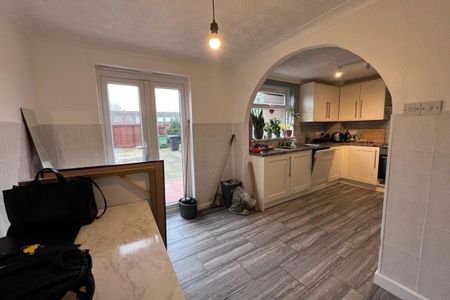 Butterwick - Photo 4