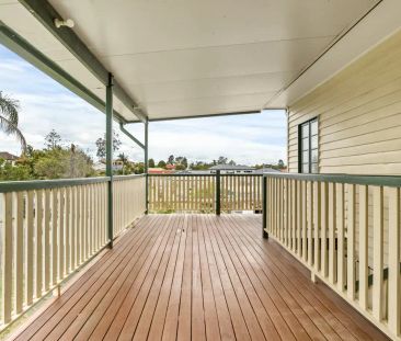 35 Iberia Crescent, Darra QLD 4076 - Photo 2