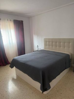 Luxury 4 room Detached House for rent in San Vicent del Raspeig, Spain - Photo 1