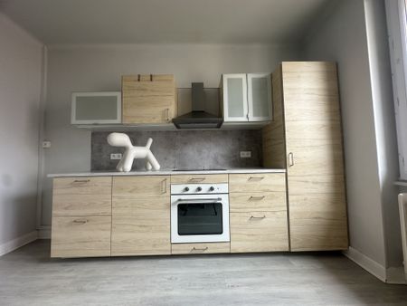 Location Appartement 3 pièces 72m² BEAUMONT 63110 - Photo 2