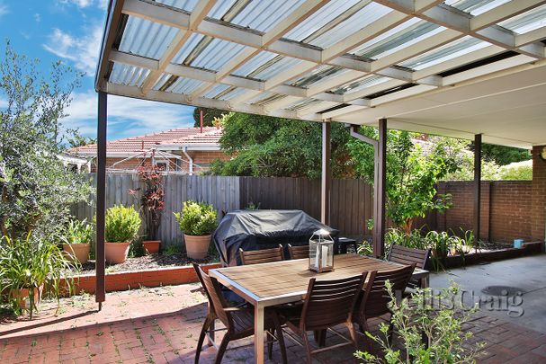 8 Millan Court, Glen Waverley - Photo 1