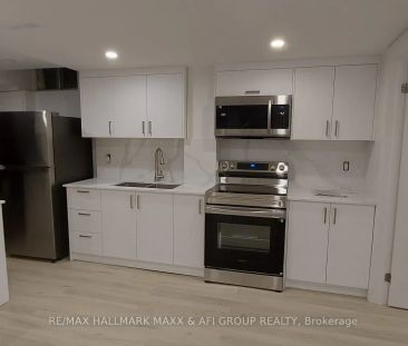 568 Brownridge Drive #Lower - Photo 6