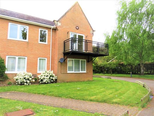 1 bedroom retirement property to rent - Photo 1
