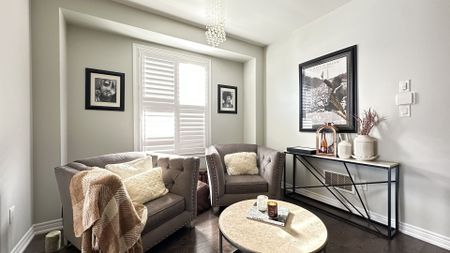 For Lease - 2008 Mullen Street, Innisfil, Ontario - Photo 2