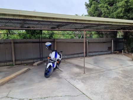 Walk to work and the river - Photo 4