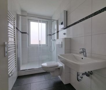 Ab April 2026 in familienfreundlicher Wohnlage! Umfangreich renovie... - Photo 4