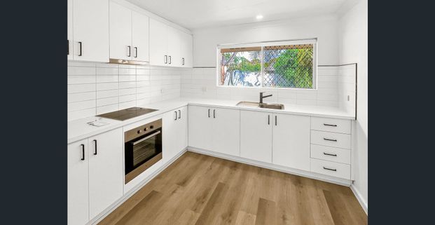 Charming Family Retreat - Photo 1