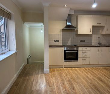 Studio to rent - Photo 6