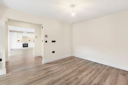 Glebe Road, London, E8 4BD - Photo 5