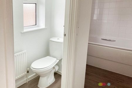 Suffolk Road, Scampton, LINCOLN - Photo 3