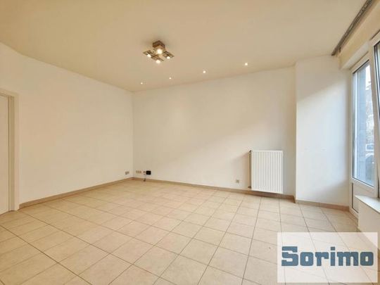 Appartement - à louer - Photo 1