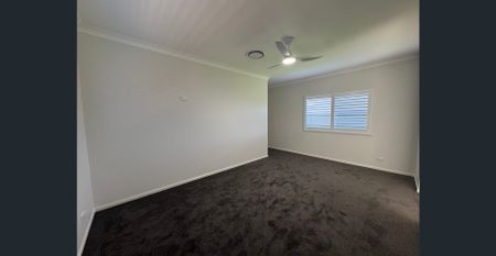 LARGE FAMILY HOME | APPLY TODAY - Photo 4