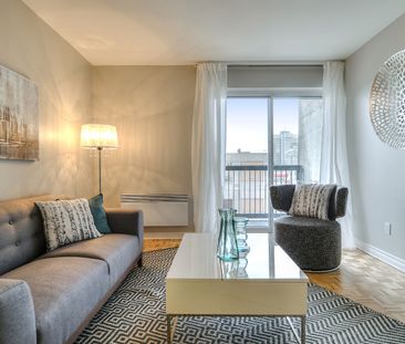 1436 Mackay Street - Photo 1