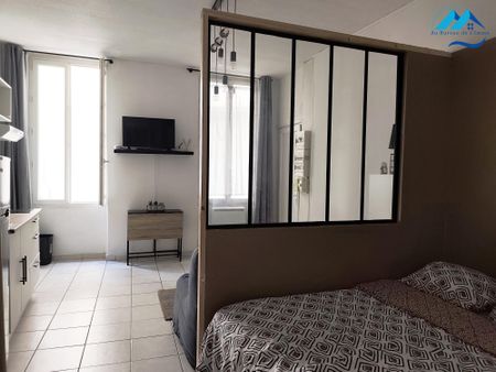 Location Appartement 1 pièce 23m² MARSEILLE 7ème - Photo 2