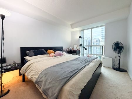 For Lease - 20 Olive Avenue Unit# 2006, Toronto, Ontario - Photo 5