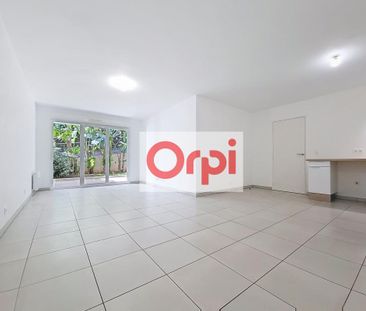 Location Appartement 3 pièces 67m² ST LAURENT DU VAR 06700 - Photo 6