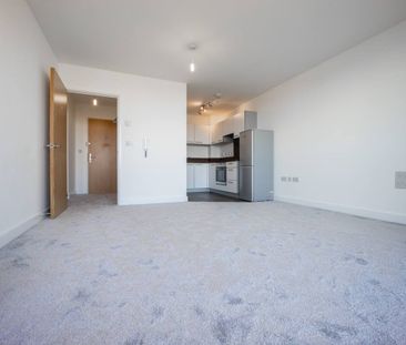 1 Bed Flat, Harston Walk, E3 - Photo 2