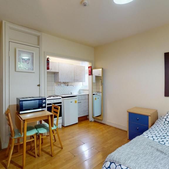 Flat share to rent - Photo 1