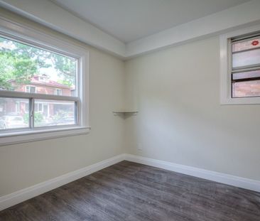 For Lease - 135 Jane Street Unit# 1, Toronto, Ontario - Photo 3