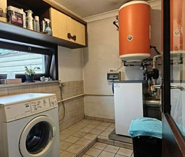 TE HUUR: Gesloten bebouwing met 2 slaapkamer te Hasselt! - Photo 3