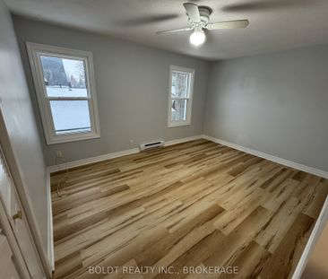 396 Oxford Avenue #2 - Photo 4
