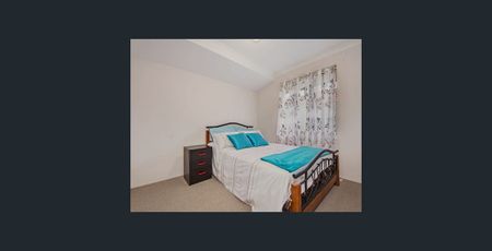 Family Home in Quiet Position - Photo 3