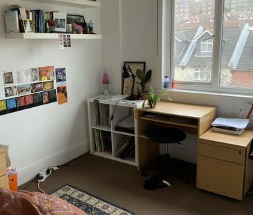 6 bedroom house to rent - Photo 4