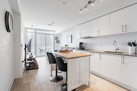 27 Bathurst Street W #409w - Photo 5