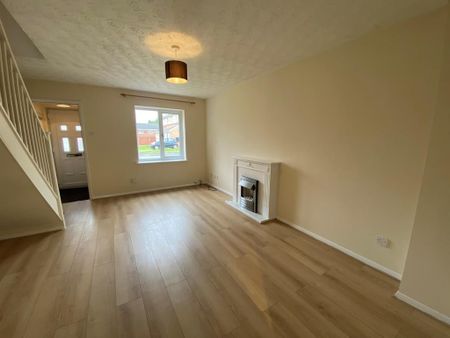 2 bedroom semi-detached house to rent - Photo 2