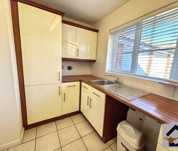 2 bedroom detached bungalow to rent - Photo 5