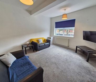 2 bedroom house share to rent - Photo 2