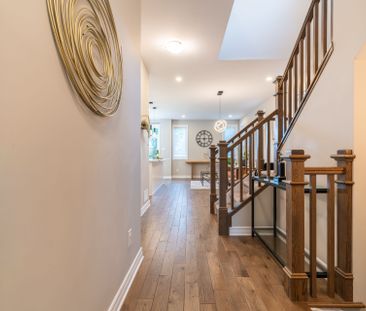 For Lease - 974 Kilbirnie Drive, Barrhaven, Ontario - Photo 2