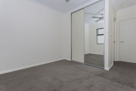 Unit 5, 181 Grand Promenade, Doubleview, WA - Photo 5