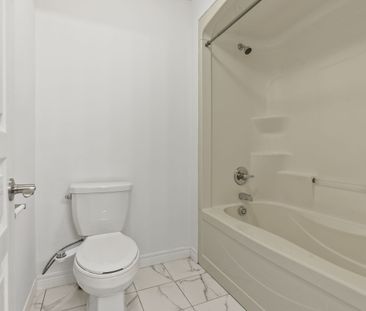 For Lease - 56 Rockledge Drive, Hamilton, Ontario - Photo 4