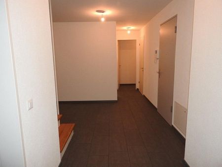 Grosszügige Maisonettewohnung an naturnaher Lage - Photo 2