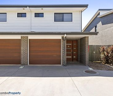 Two bedroom unit in Highly Sort After location - Photo 6