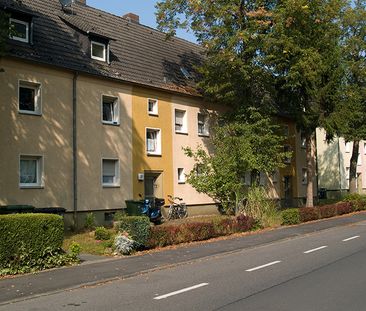 Top Angebot, 2 Zimmerwohnung mit neuem Badezimmer und großem Balkon. - Photo 4