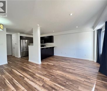 46 RENFREW Street, Kitchener, Ontario, N2R0G5 - Photo 4