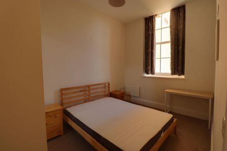 2 bedroom apartment to rent - Photo 2