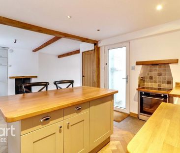 3 bedroom end of terrace house to rent - Photo 6