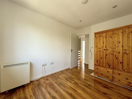 6 bedroom terraced house to rent - Photo 4