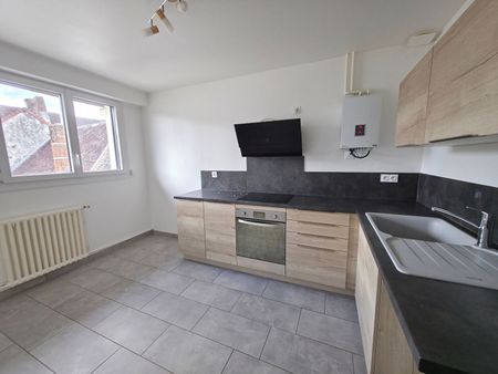 Location Maison 3 pièces 75m² - Photo 3