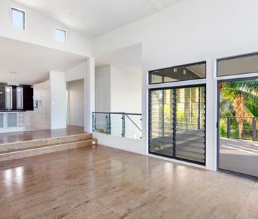 Stunning Hilltop Home with Skyline Views - Photo 4