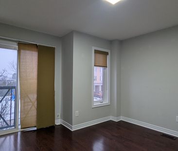 For Lease - 22 Market Garden Mews, Toronto, Ontario - Photo 6