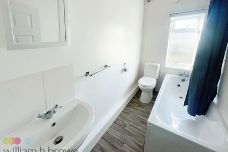 Beach Road - Photo 5