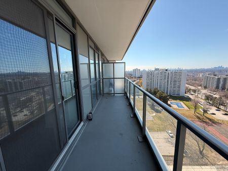 For Lease - 32 Forest Manor Road Unit# 1401, Toronto, Ontario - Photo 2