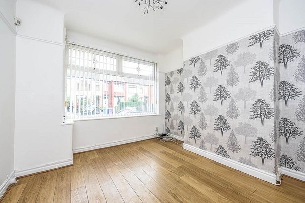 3 bedroom end of terrace house to rent - Photo 1