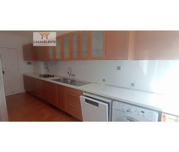 3 room luxury Apartment for rent in Cascais e Estoril, Portugal - Photo 6