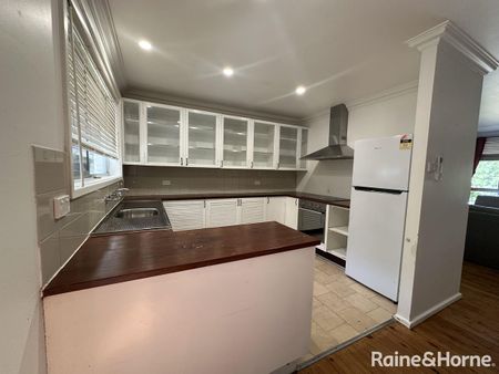 14 Cullen Crescent, Kangaroo Valley, NSW 2577 - Photo 4